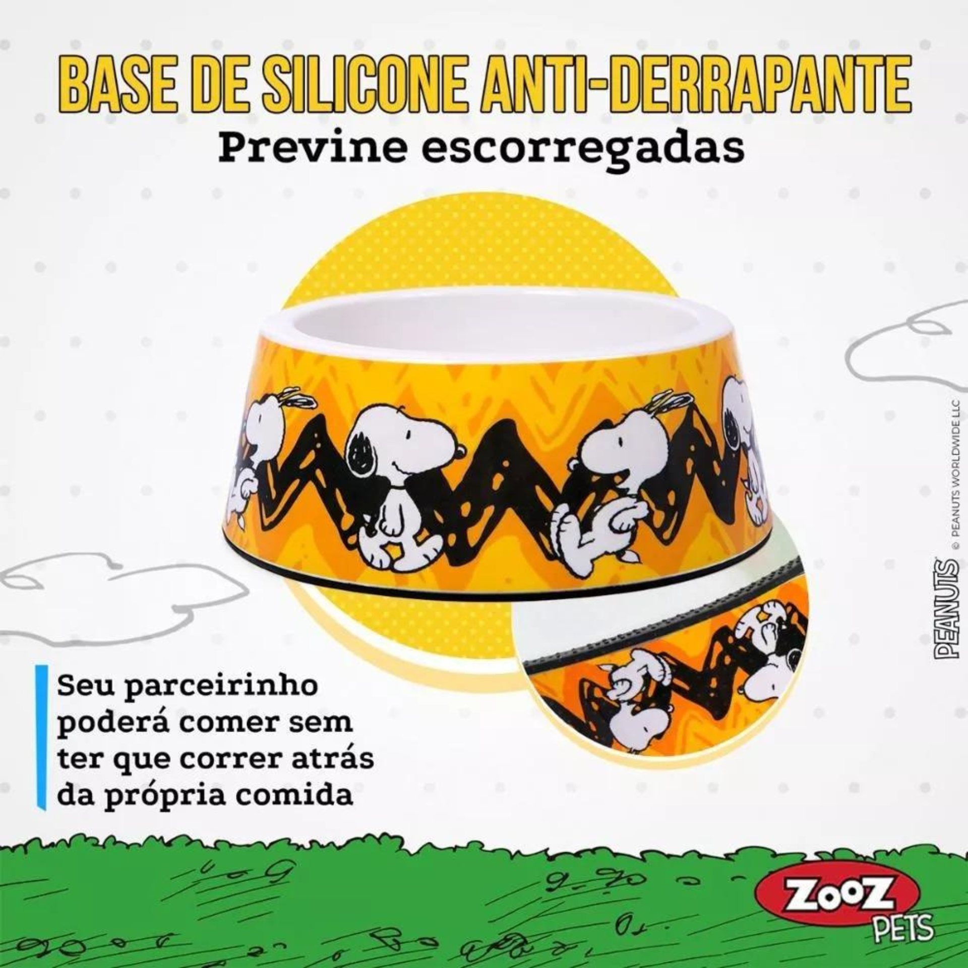 Informações do comedouro ZOOZ para animal, em plástico, com design do Snoopy, cor amarelo e preto, com imagens do personagem. Vista Frontal, sobre fundo branco.