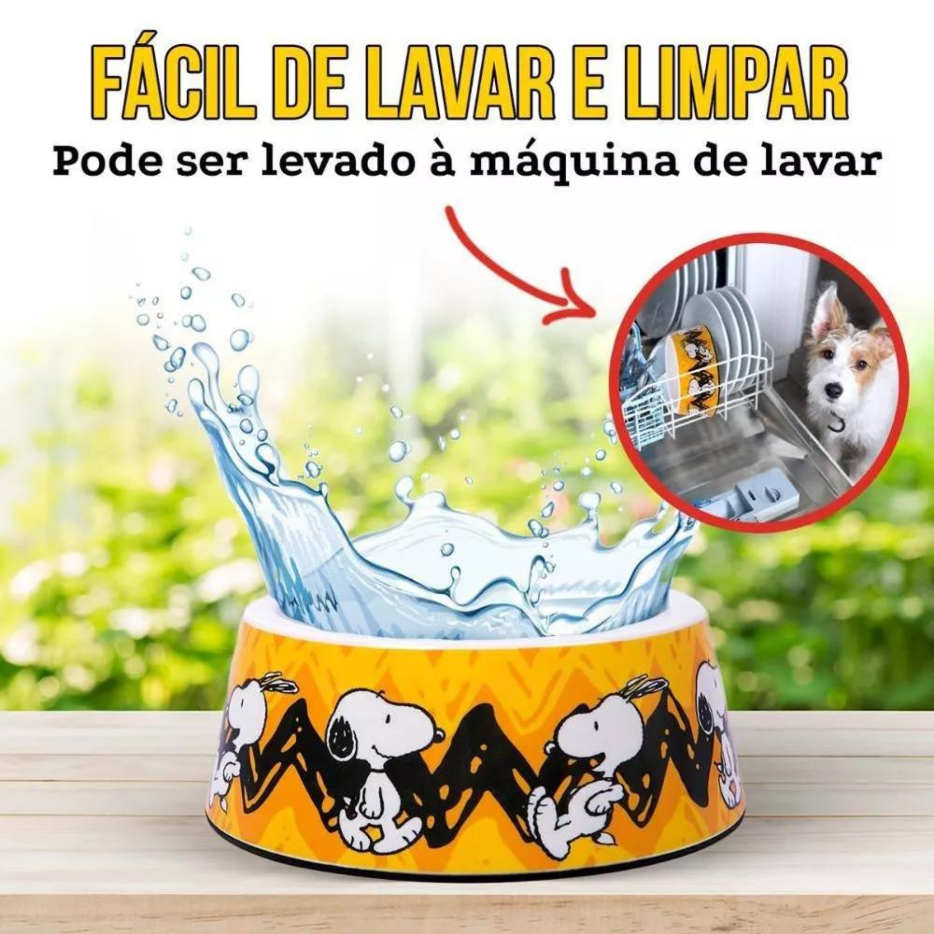 Informações do comedouro ZOOZ para animal, em plástico, com design do Snoopy, cor amarelo e preto, com imagens do personagem. Vista Frontal, sobre fundo branco.