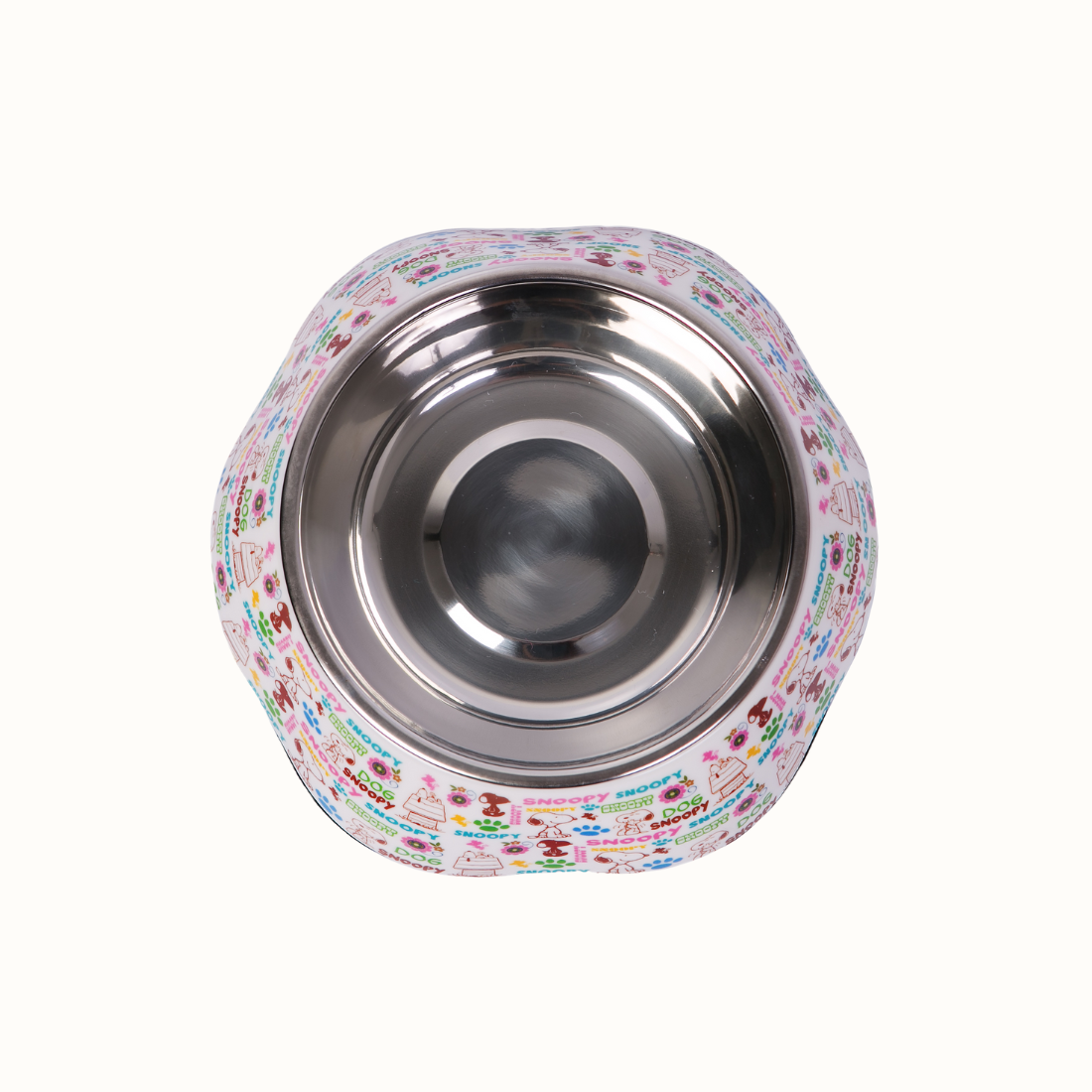 Comedouro ZOOZ para animal, com design do Snoopy, featuring ilustrações coloridas do personagem e elementos como pegadas e ossos. Material de plástico, com interior em alumínio. Vista de cima sobre fundo branco.