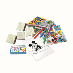 Prepare-se para uma viagem cheia de cor e diversão com a Mochila Kit de Carimbos do Mickey Mouse! Fabricado com os melhores materiais.