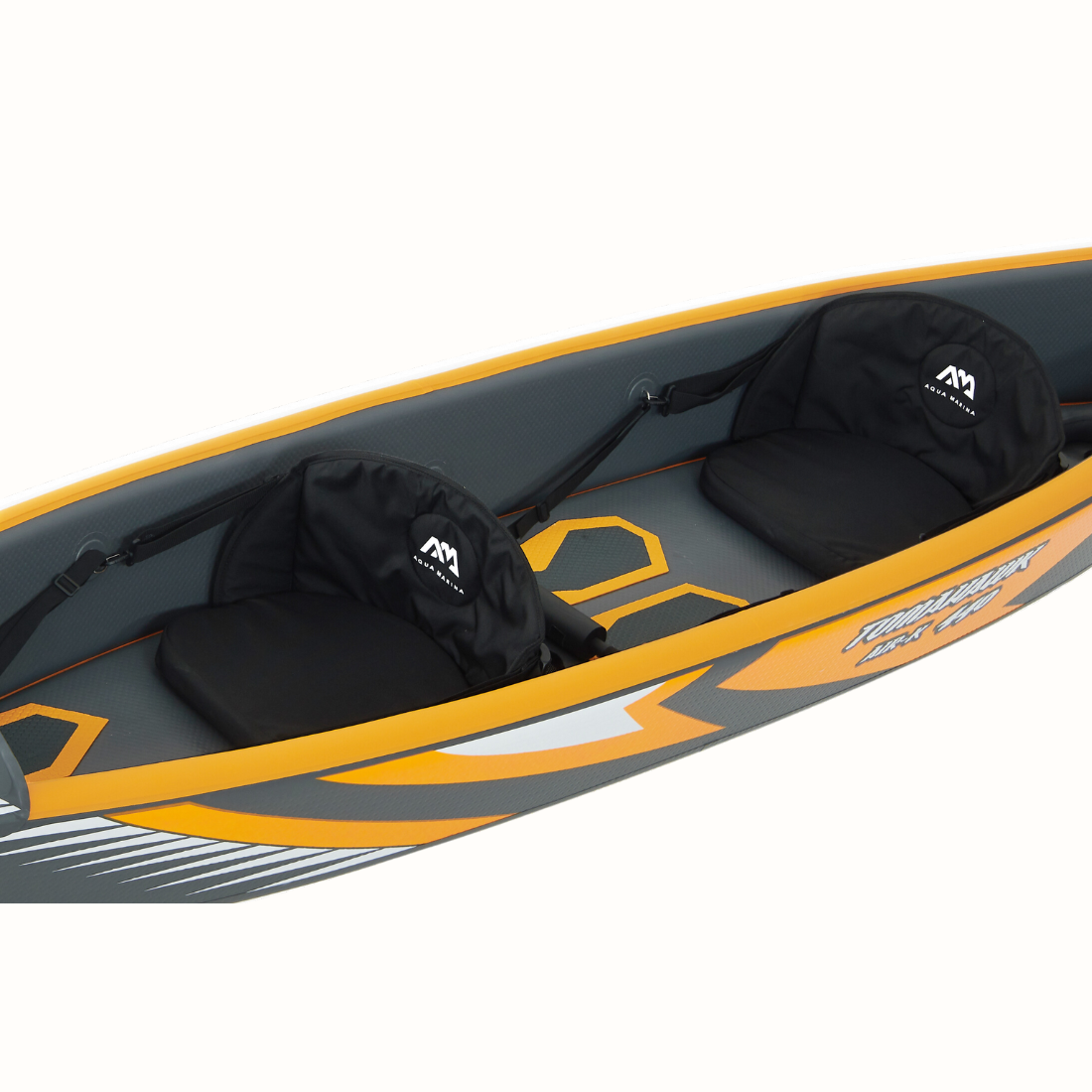 O Caiaque de Alta Pressão Tomahawk AIR-K-440 AQUA MARINA para 2 pessoas. Este caiaque é o companheiro perfeito para os mais aventureiros e mais corajosos.