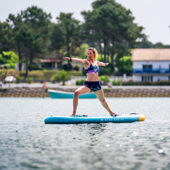 A prancha Dhyana é ultra-versátil tem uma forma refinada e um tamanho atualizado para 2023, tornando-a perfeita tanto para exercícios como para paddling em geral. 