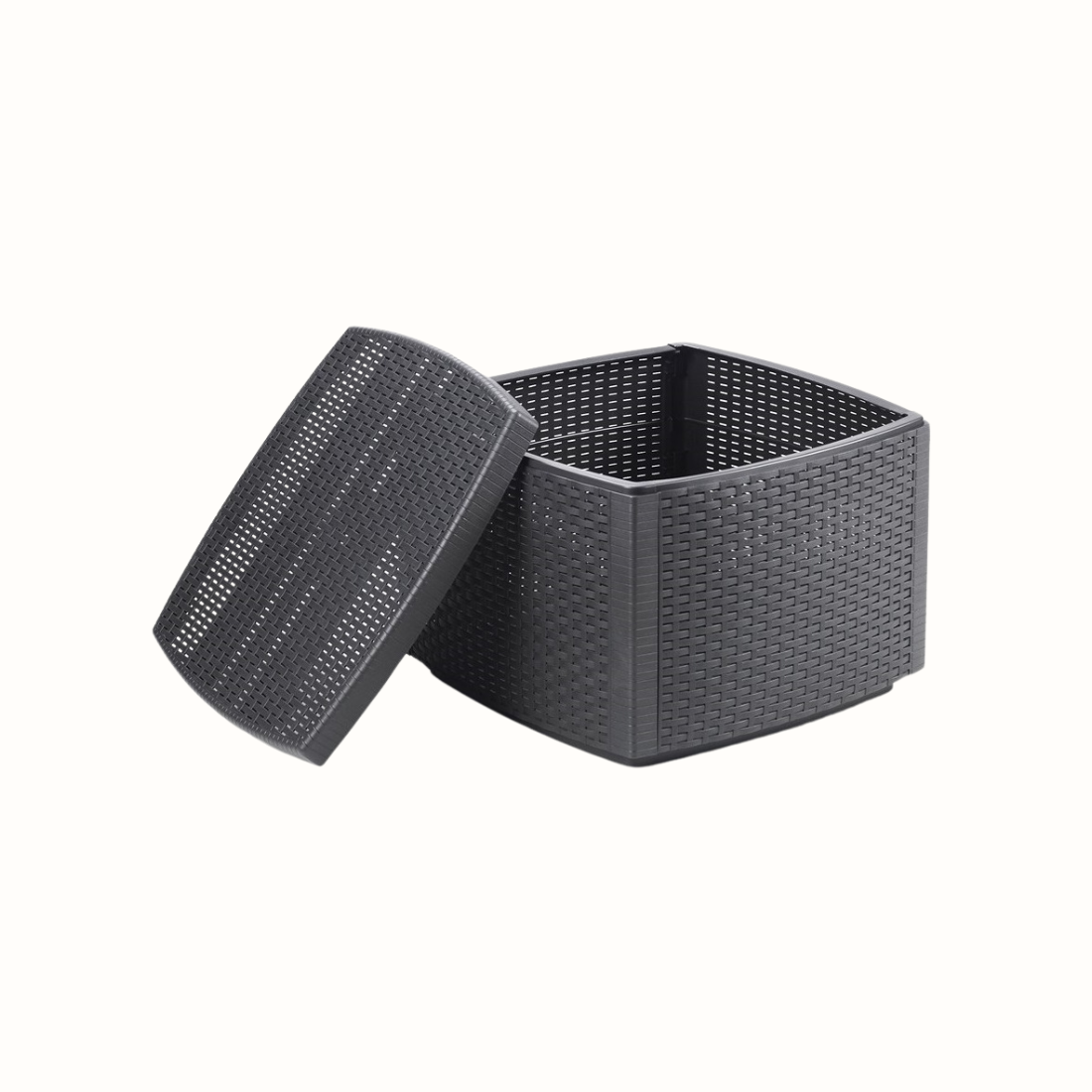 Mesa com arrumação IPAE PROGARDEN em plástico, de cor cinzenta, com acabamento trançado. Sobre fundo branco e com tampa aberta. 