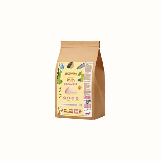 Alimento seco para perros con pollo Naturextra: fortalece las articulaciones y la digestión con ingredientes naturales, ideal para todas las razas y edades